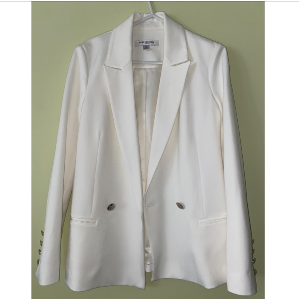 White Blazer - Picture 1 of 1